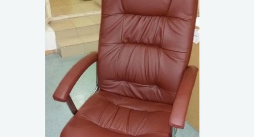 Обтяжка офисного кресла. Румянцево